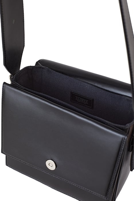 SHOULDER BAG BLACK 5