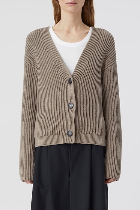 V CARDIGAN LONG SLEEVE BROWN SUGAR 1