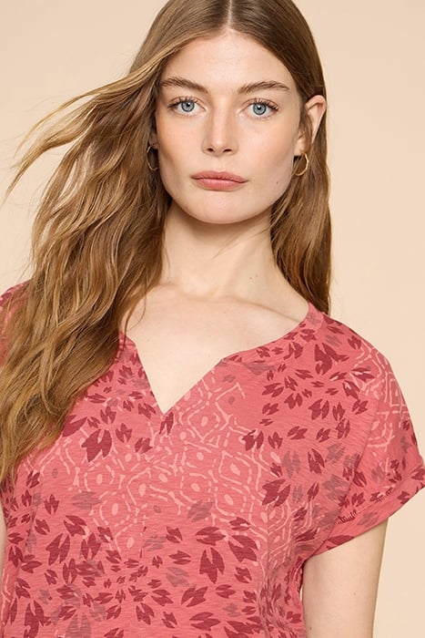 NELLY NOTCH NECK TEE PINK PRINTED 3