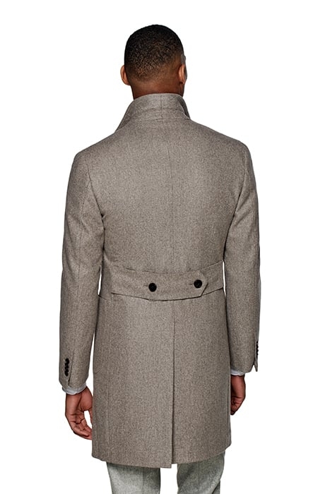 TAUPE OVERCOAT 2