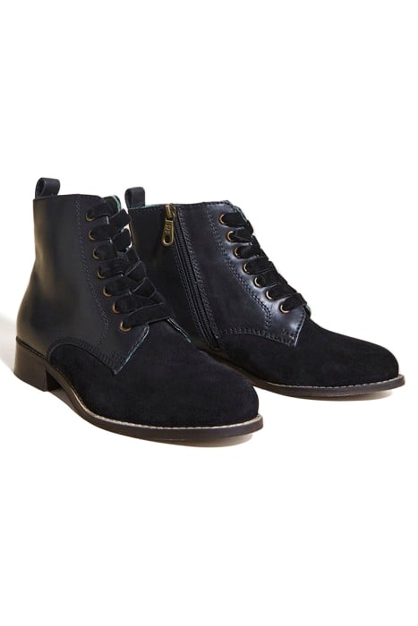 MARGOT LACE UP BOOT PURE BLACK 2