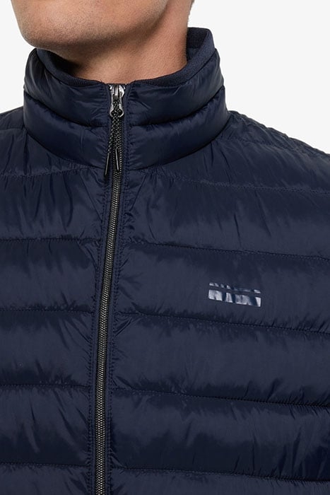 JULESSI MATTE VEST + DEEP MARINE 6