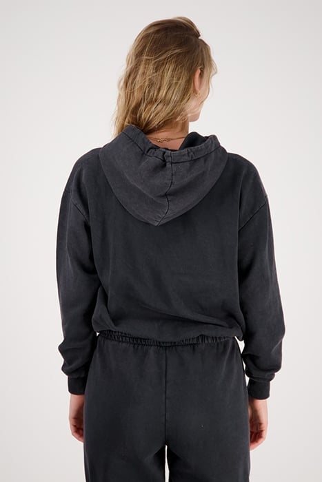 NIENKE SWEATER WASHED BLACK 2