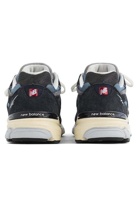 M990TE3 SNEAKERS IN NAVY 4