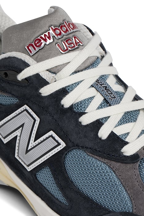 M990TE3 SNEAKERS IN NAVY 8