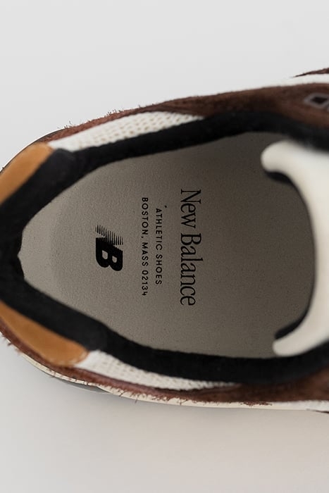 M990BB2 SNEAKERS IN BROWN 8