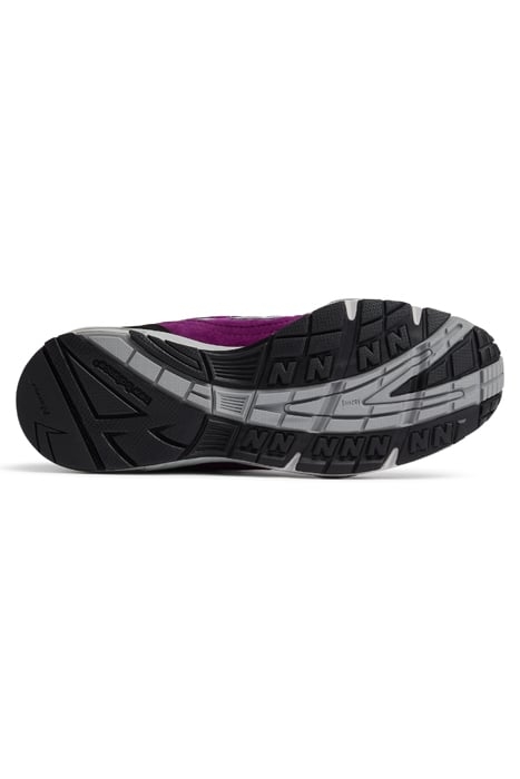 W991PUK SNEAKERS IN GRAPE JUICE 4