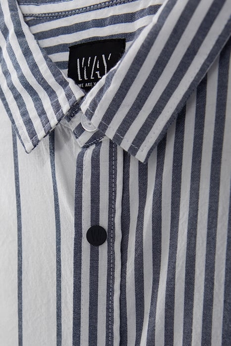 BOYS’ ECRU SHIRT WITH NAVY STRIPES 4