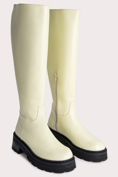 RUSSEL IVORY SOFT SEMI PATENT LEATHER IVORY 2