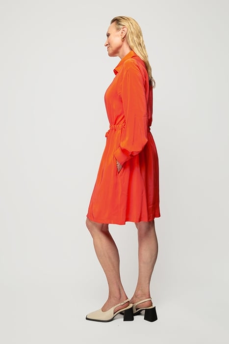 UNI DRESS SHORT MANDARIN RED 3