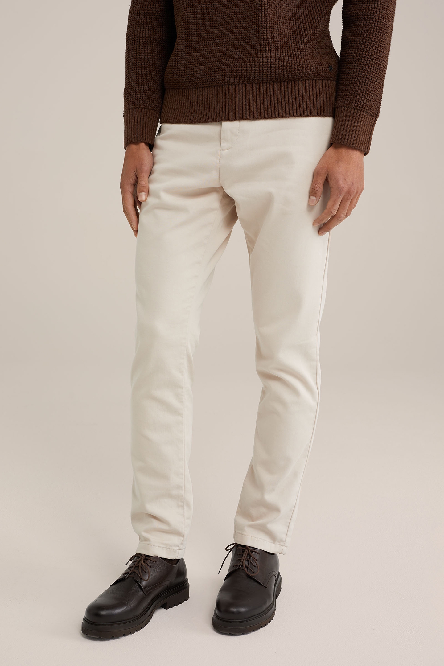 CHINO OFF-WHITE 1