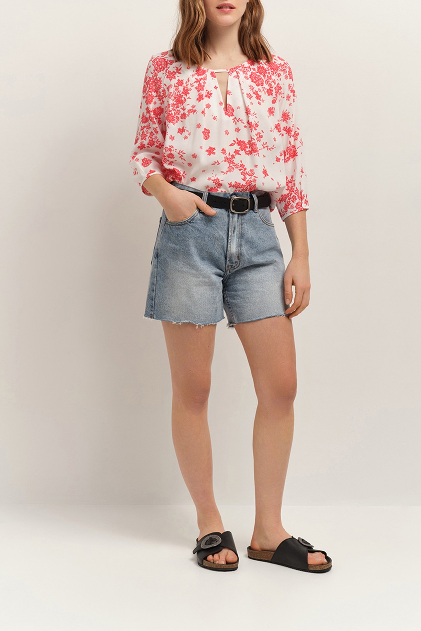 COLIN - ECOVERO™ LENZING™ BLOUSE IN ECRU WITH BOHEMIAN EARTH 3