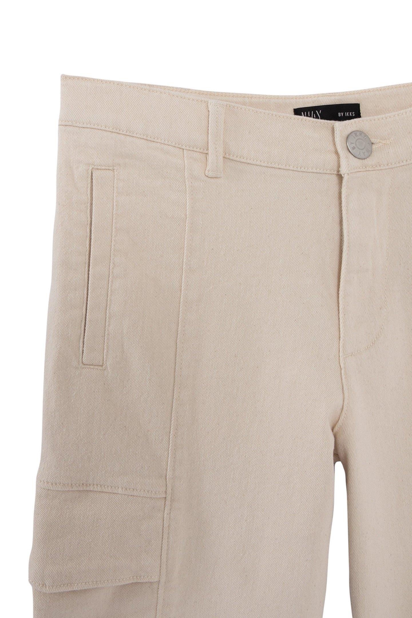 BOYS’ ECRU RELAXED BERMUDA SHORTS WITH CARGO POCKETS 3