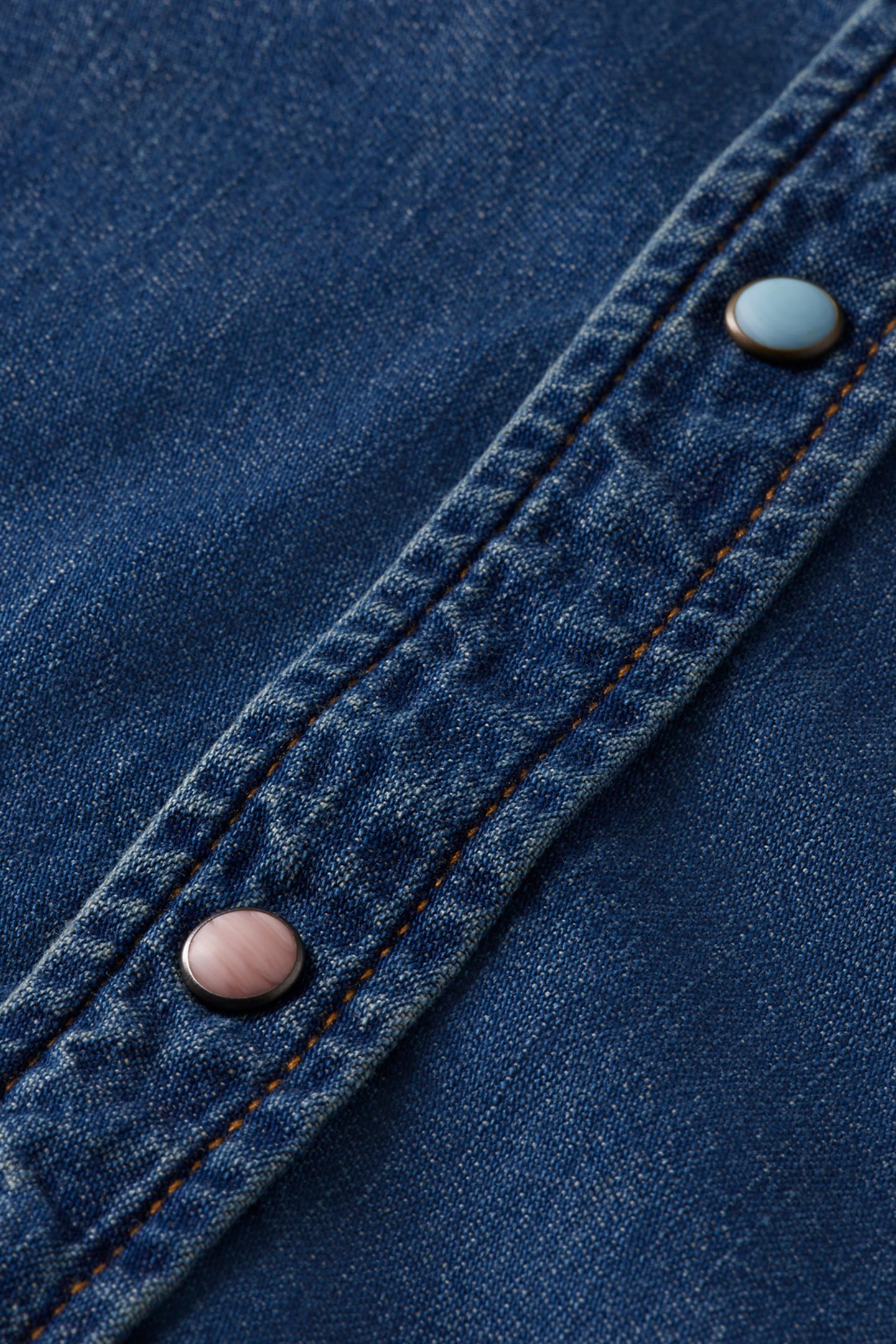 WORKWEAR SHIRT IN WASHED DENIM WASHED INDIGO 3