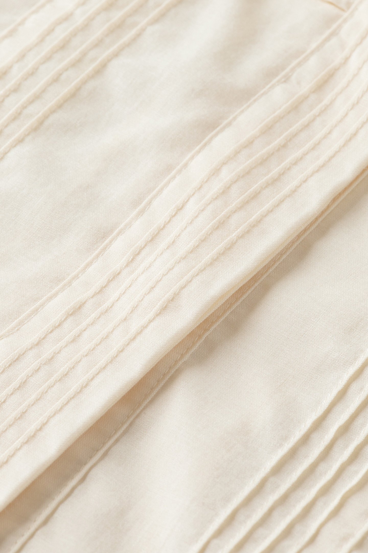 SLEEVELESS RUFFLE SHIRT SOFT ICE 8