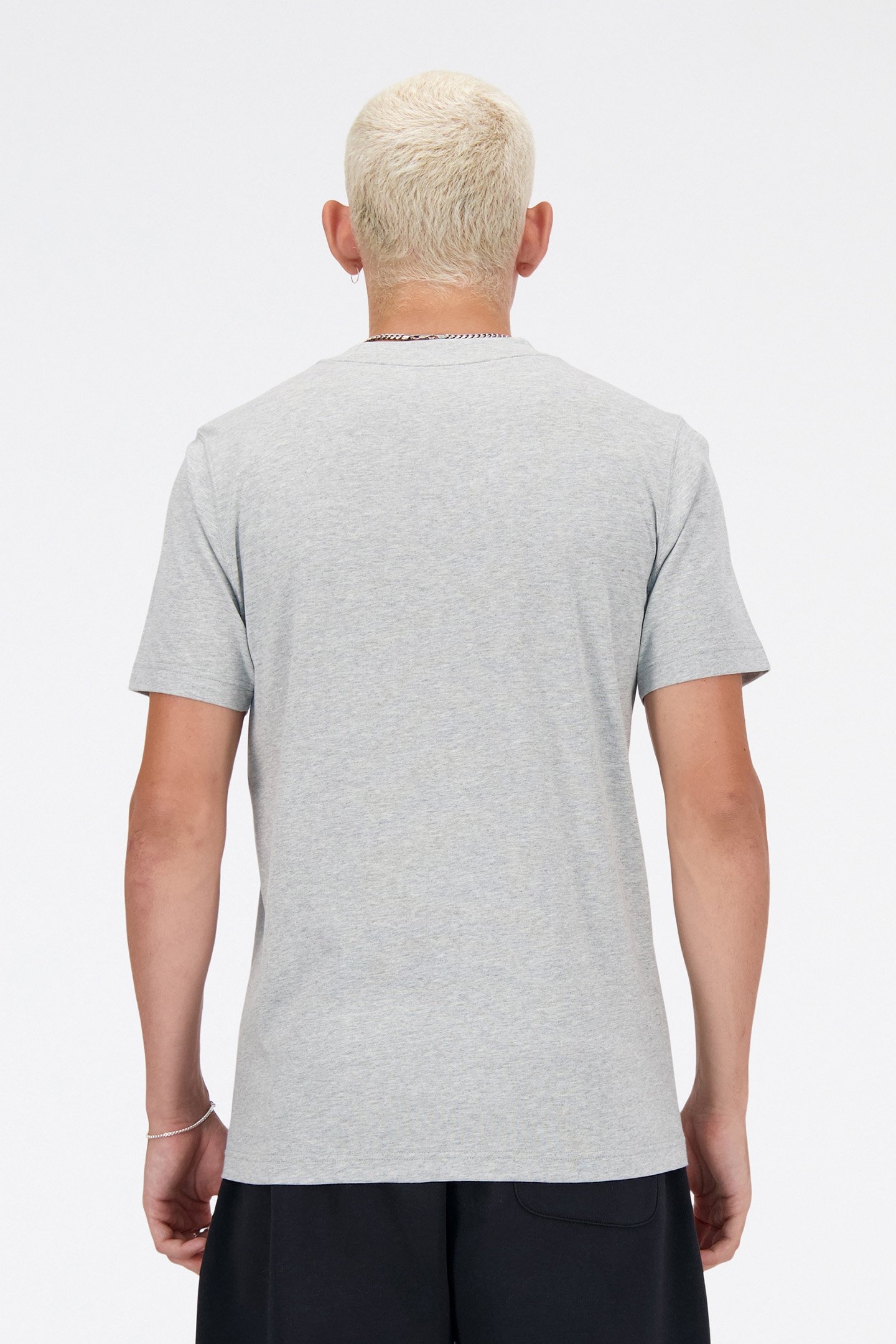 NB ESSENTIALS LOGO T-SHIRT IN GREY 2