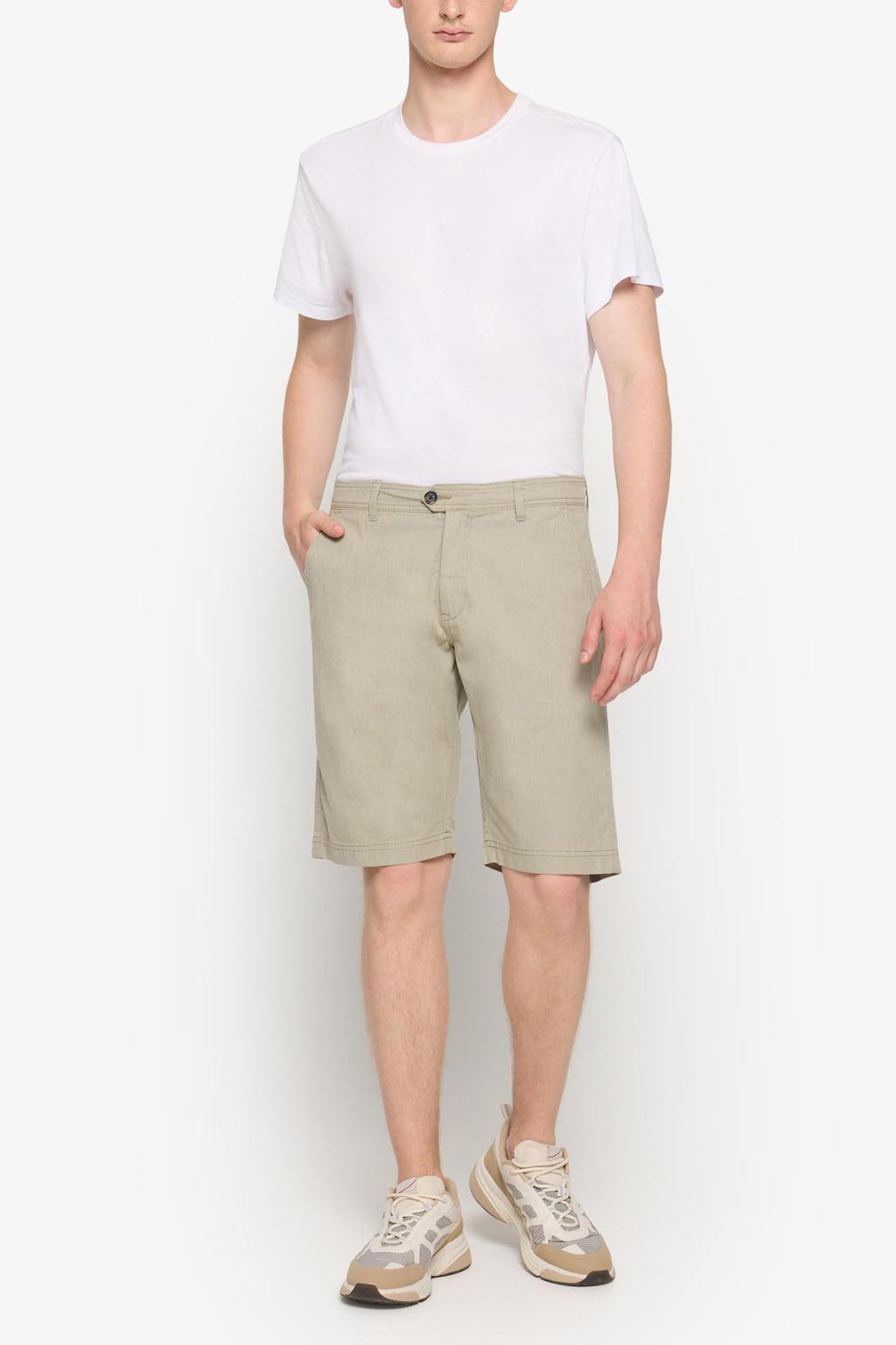 HUGOSI STRUCTURE + OLIVE GARDEN 3