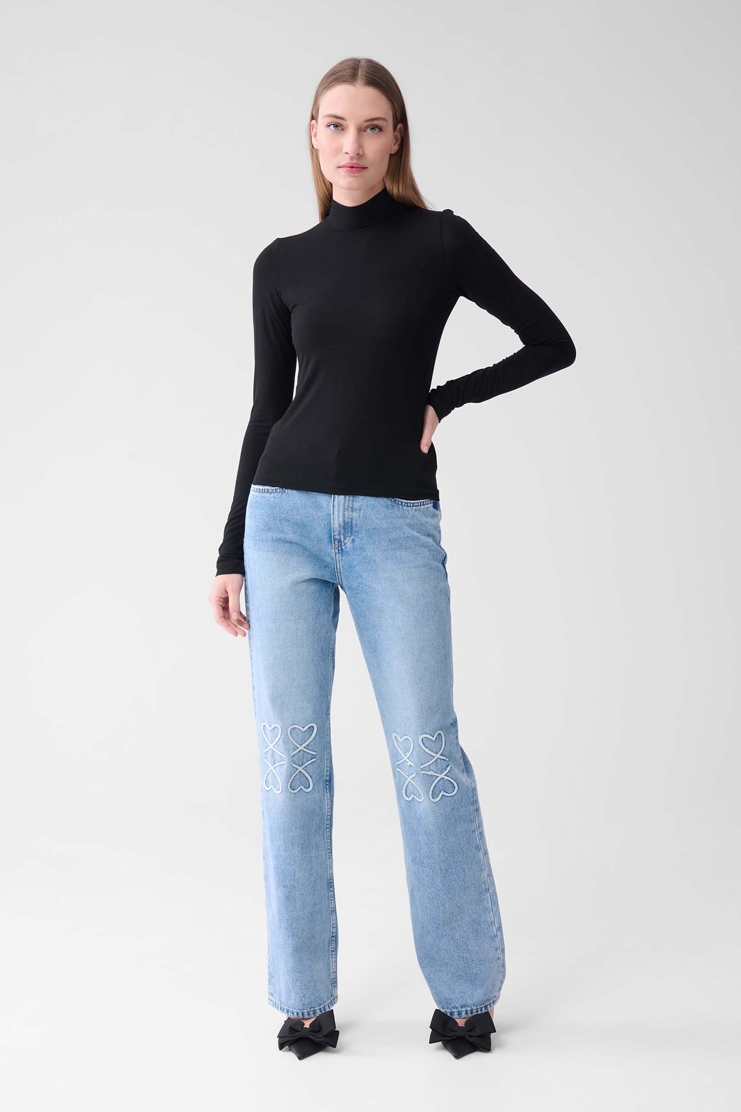 LA-SBBAMBOO TURTLE NECK BLACK 2
