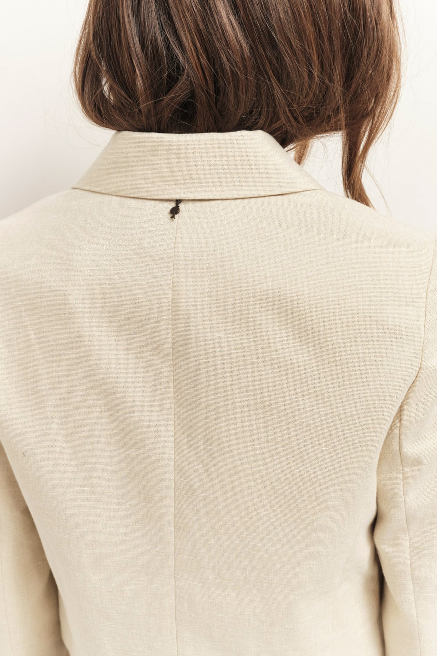 VIAN - SHORT GOLDEN BEIGE SUIT JACKET 5