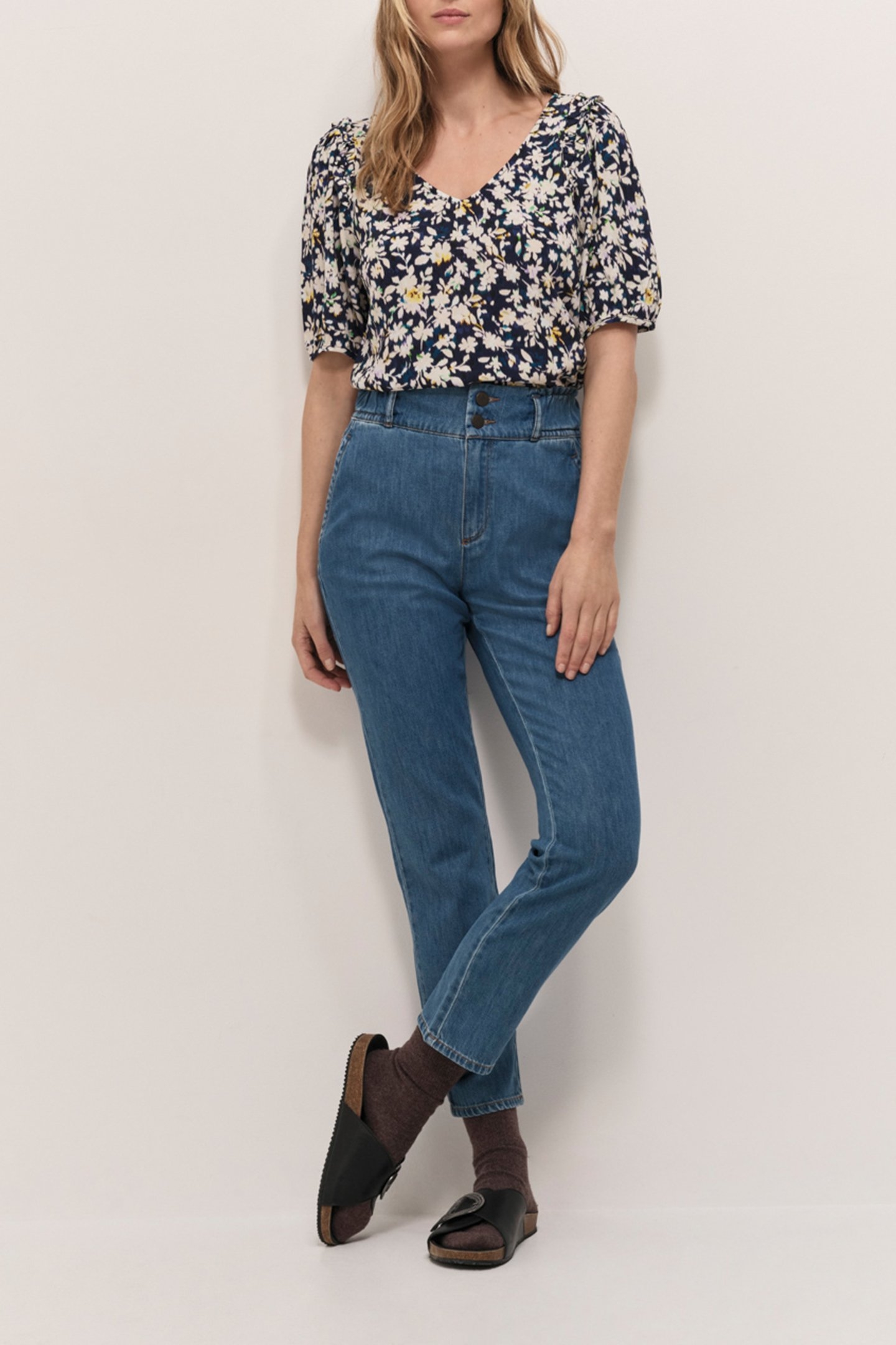 CABANA - NAVY TOP WITH FLORAL ILLUSION PRINT 3