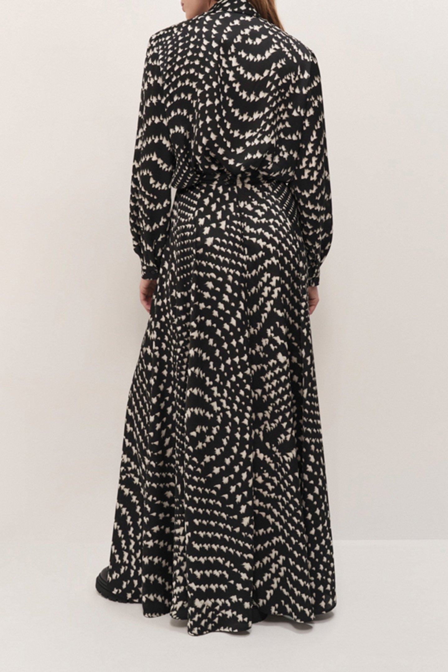 CHRISTA - BLACK OPTICAL PRINT SHIRT 2