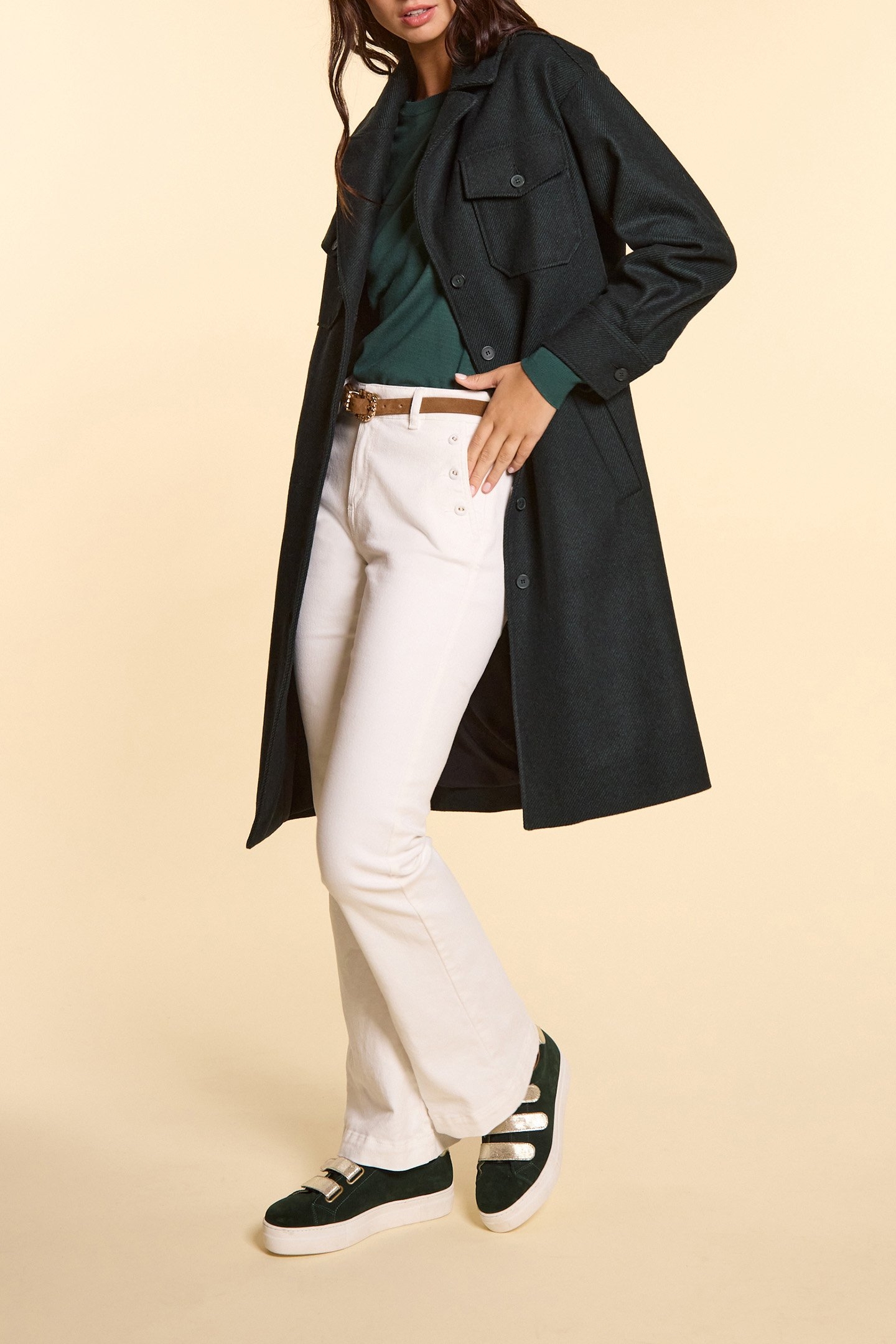 OFF-WHITE FLARED JEANS WITH BUTTONED POCKETS 5