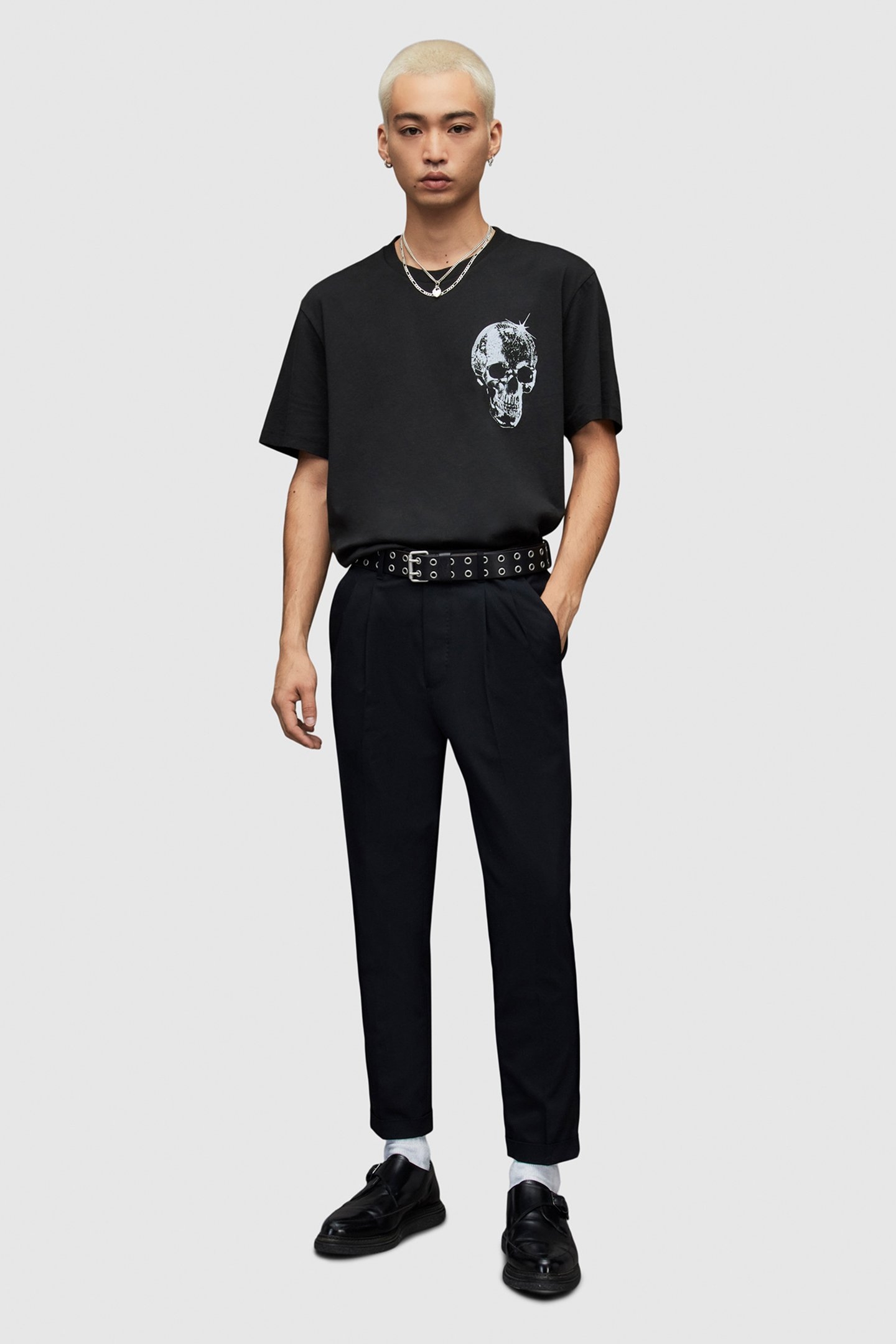 MIRRORSKULL SS CREW JET BLACK 3