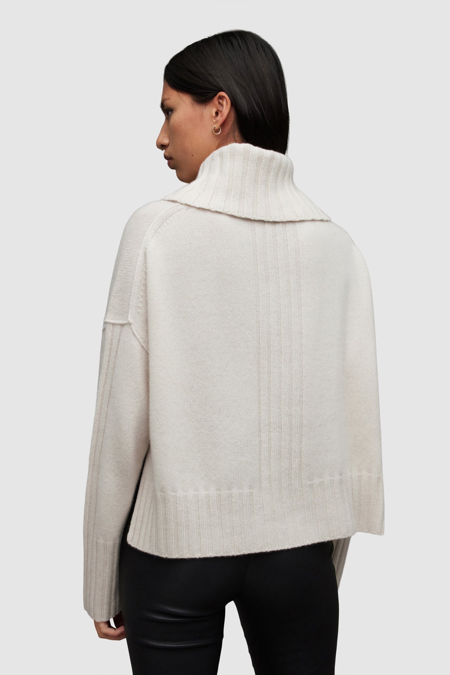 AKIRA CASH JUMPER IVORY WHITE 2