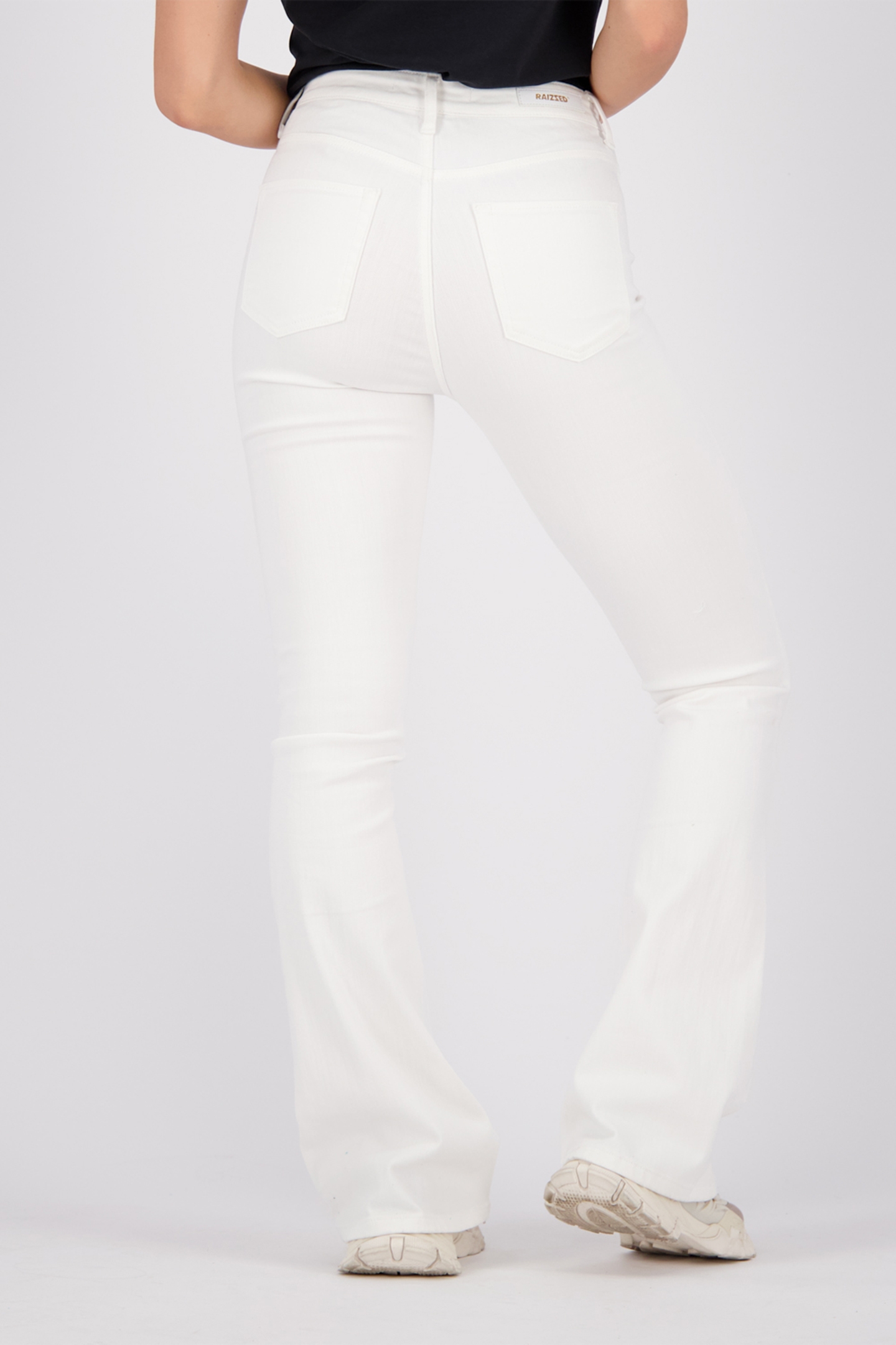 SUNRISE JEANS WHITE 2