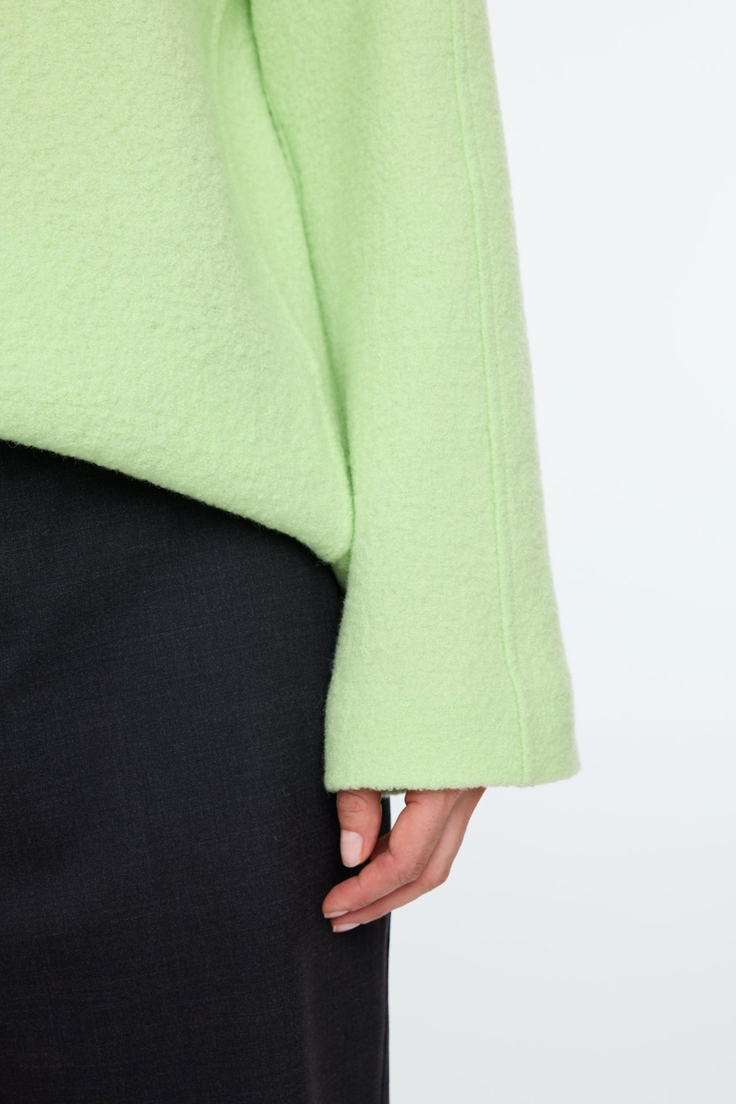 CURL WOOL BASIC SWEAT CATERPILLAR GREEN 8