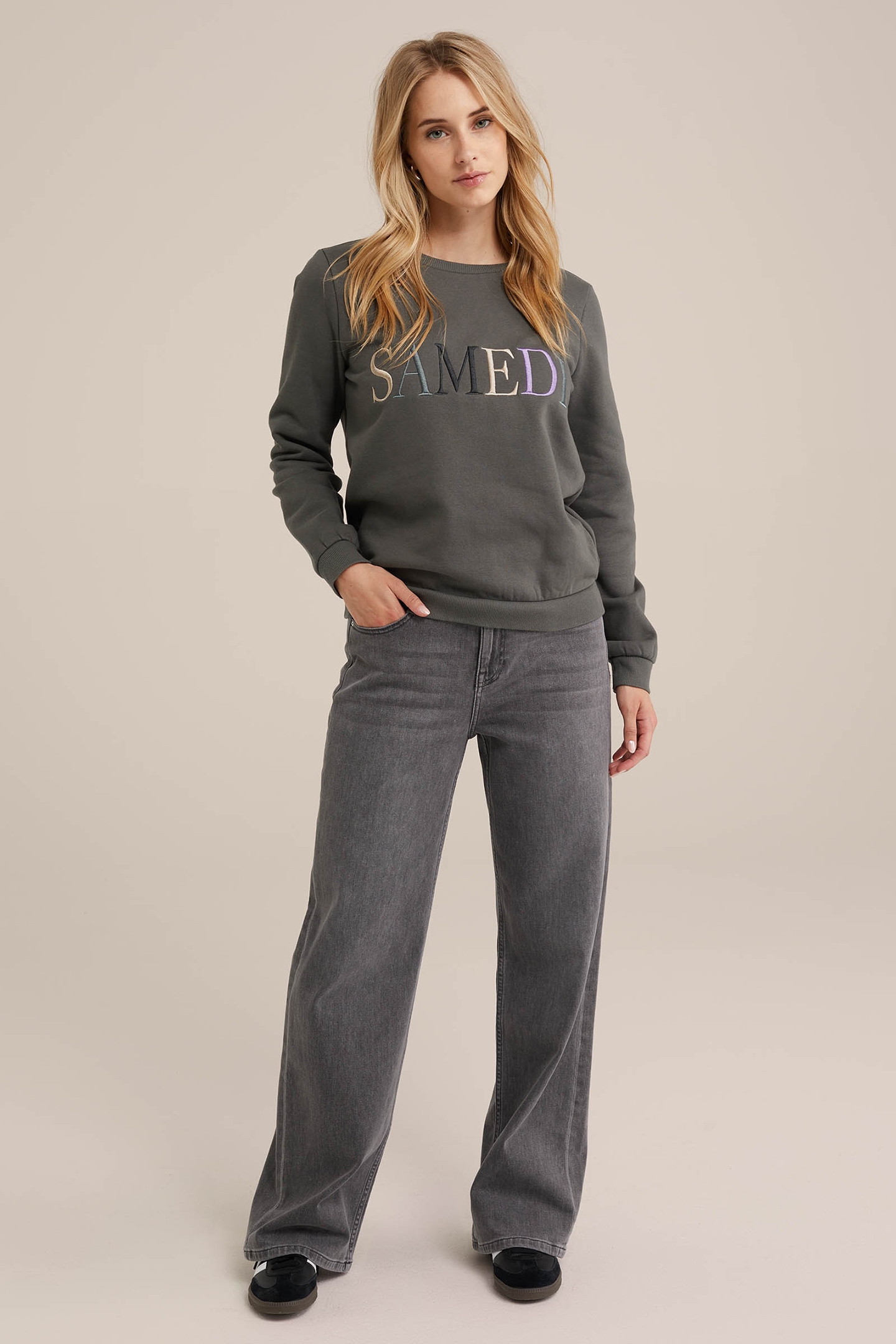 SWEATER ARMY GREEN 3