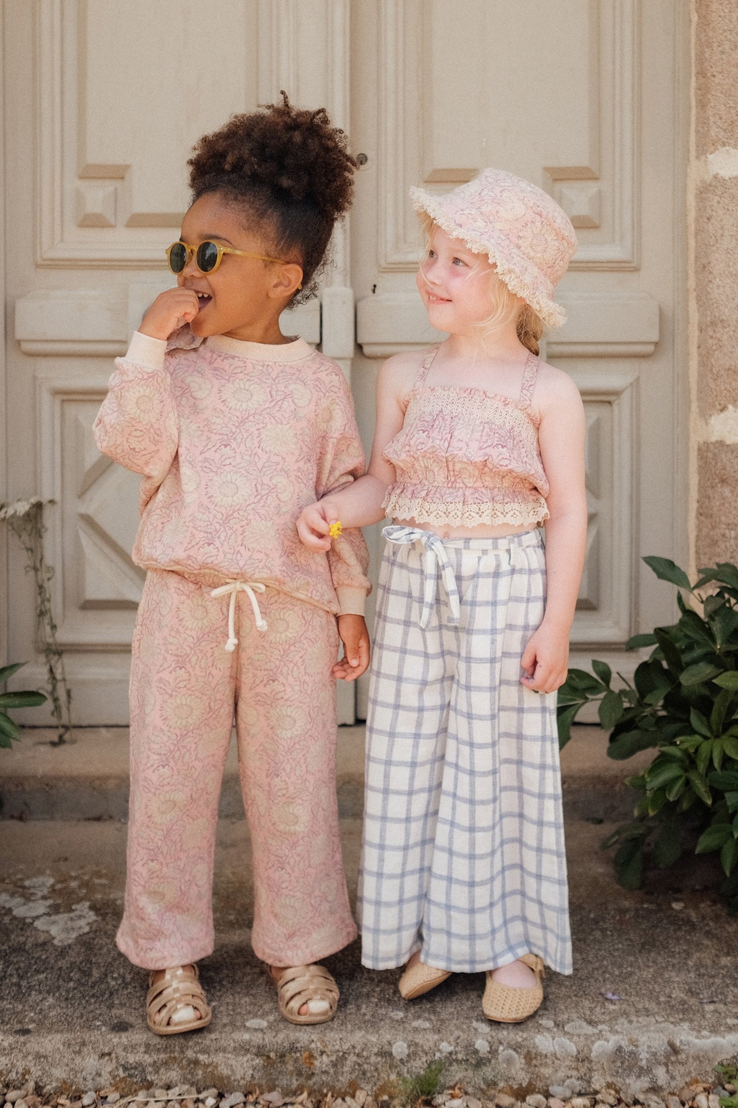 SWEAT PANTS YSALIA PINK DAISY GARDEN 3