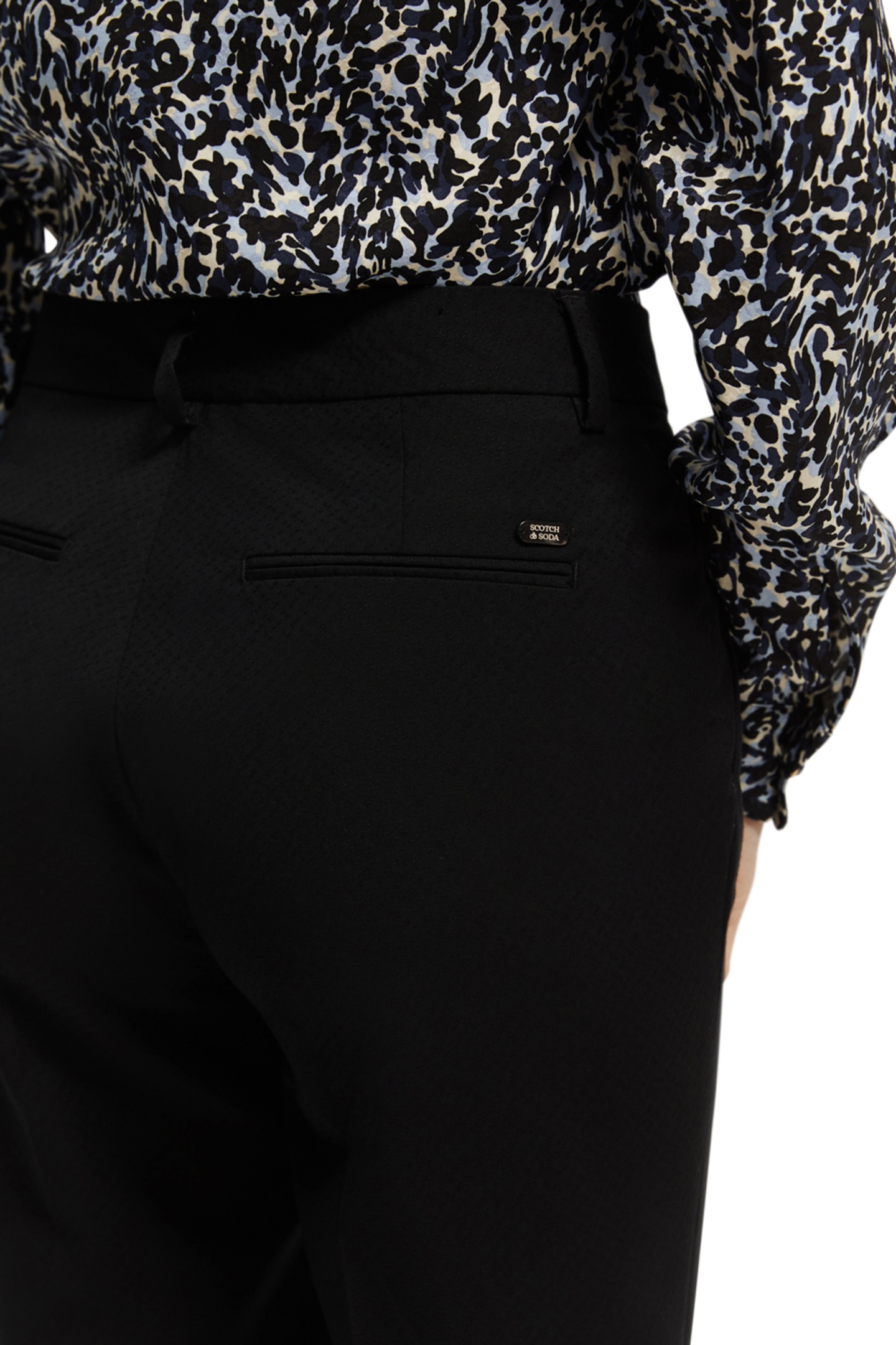 LOWRY - MID RISE SLIM TROUSERS BLACK 5