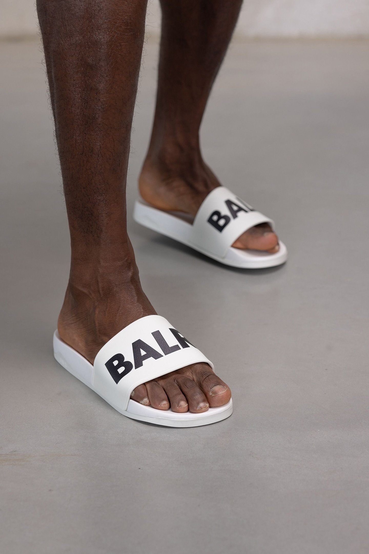 UNISEX CLASSIC BRAND SLIDE BRIGHT WHITE 2