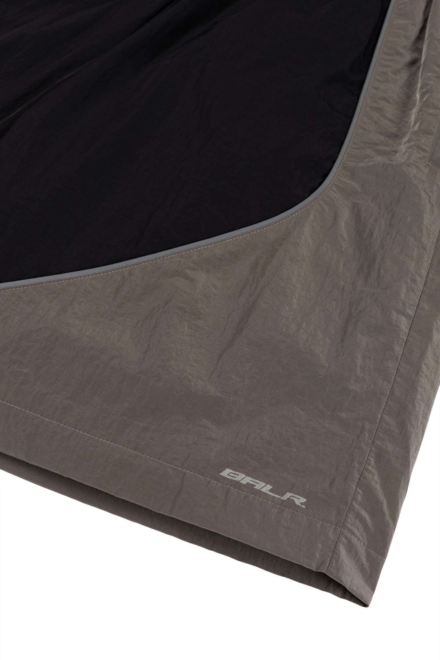 JEZRA SHORTS JET BLACK 6