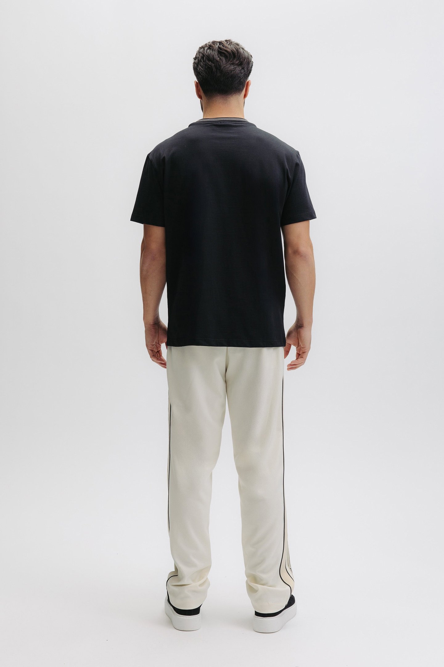 NOSTALGIA T-SHIRT JET BLACK 2