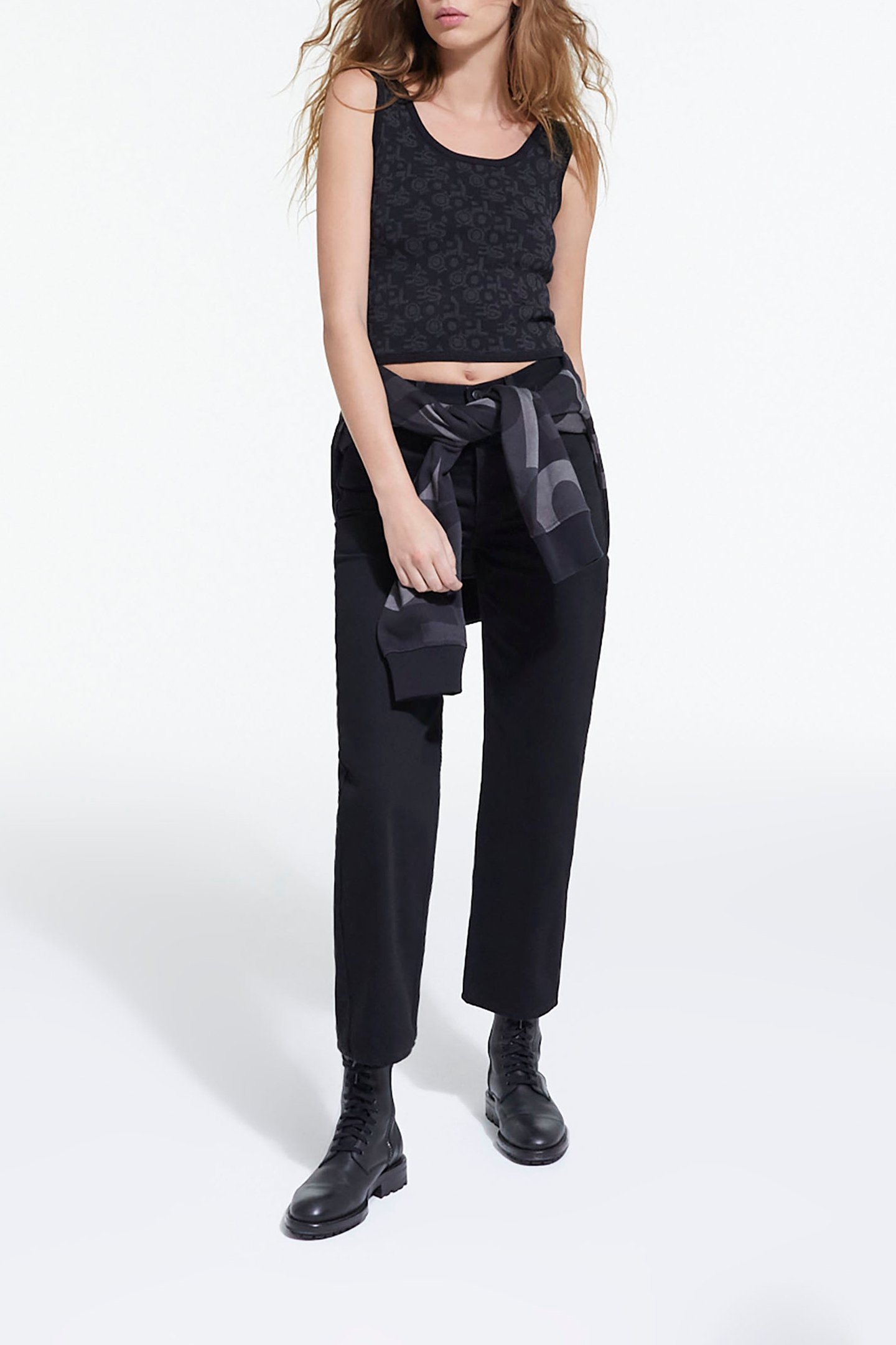 TOP COURT EN JACQUARD LOGO ALL OVER BLACK DARK GREY 3