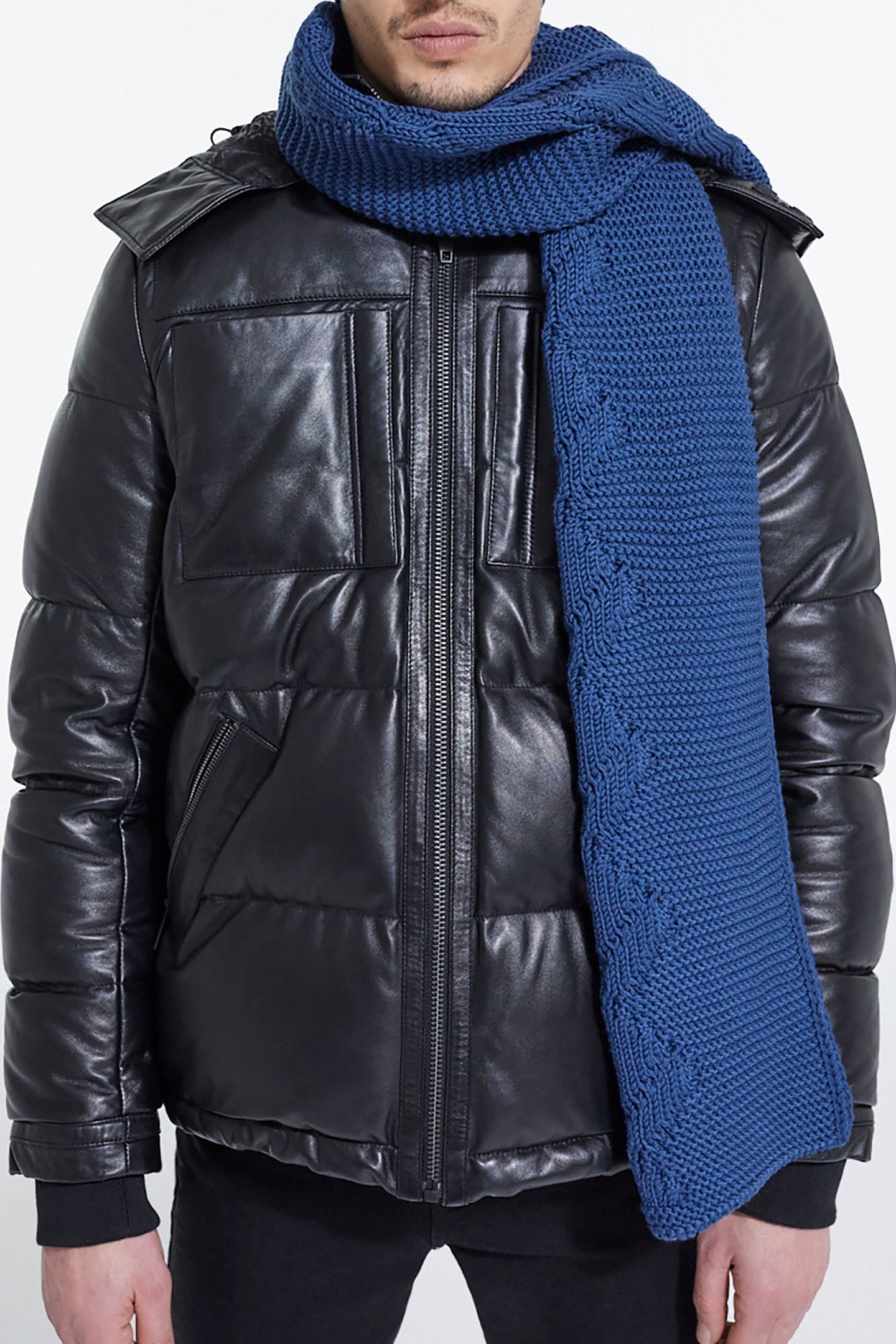 CABLE WOOL SCARF BLUE 2