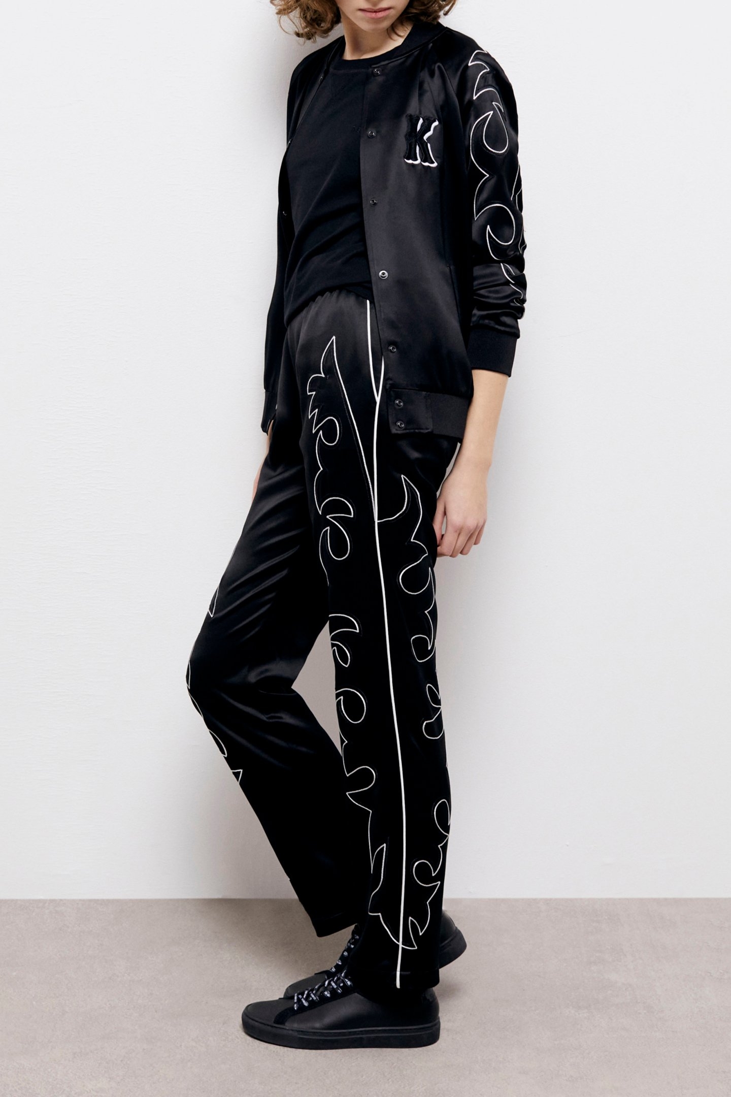 PANTS WITH ELASTICATED WAIST BLACK 4