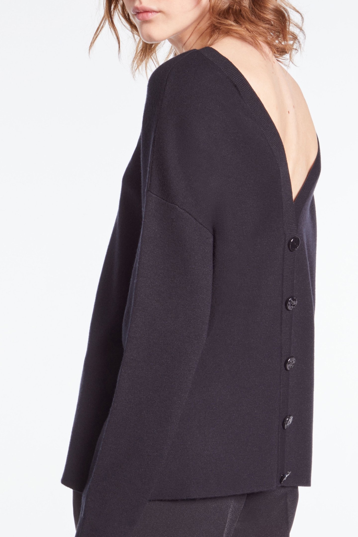 SWEATER WITH FAKE BUTTONS ON THE BACK BLACK 7