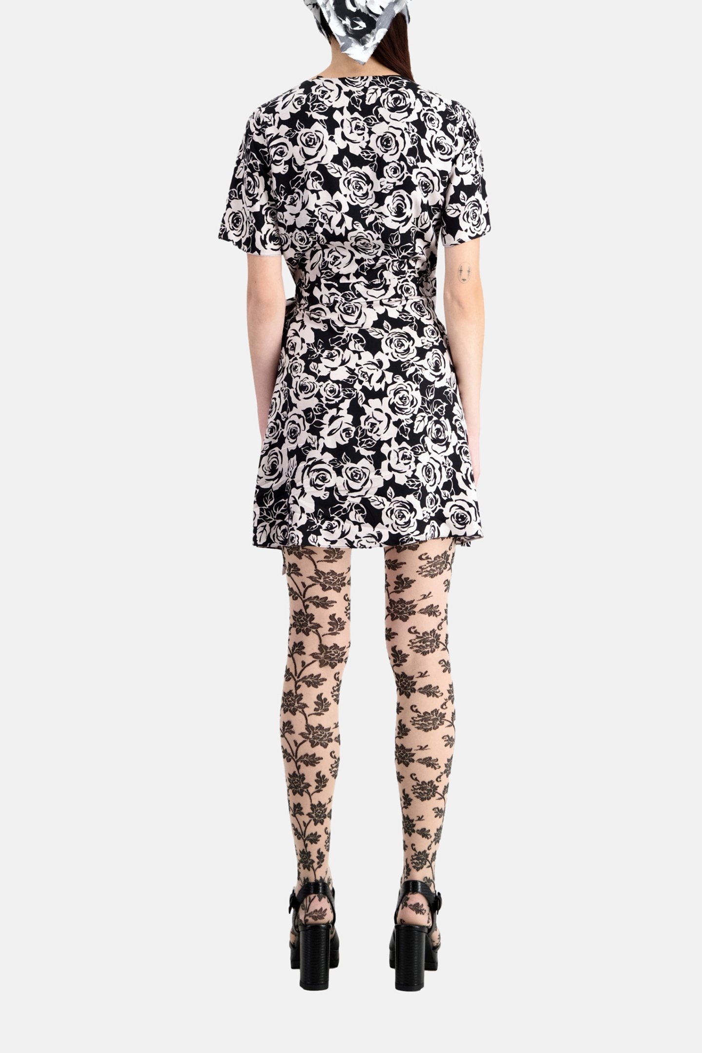 SHORT SLEEVE DRESS BLACK/PINK 3