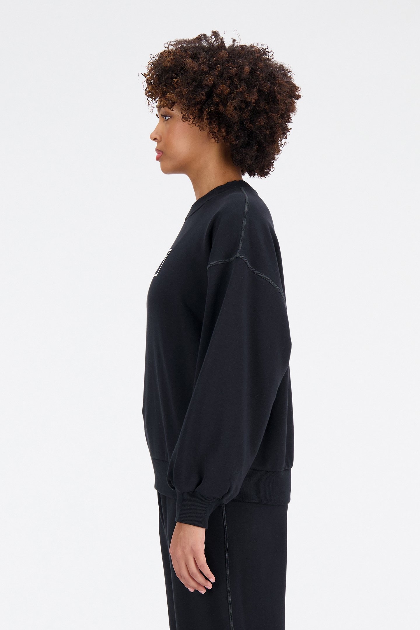 ESSENTIALS FRENCH TERRY CREW BLACK 5