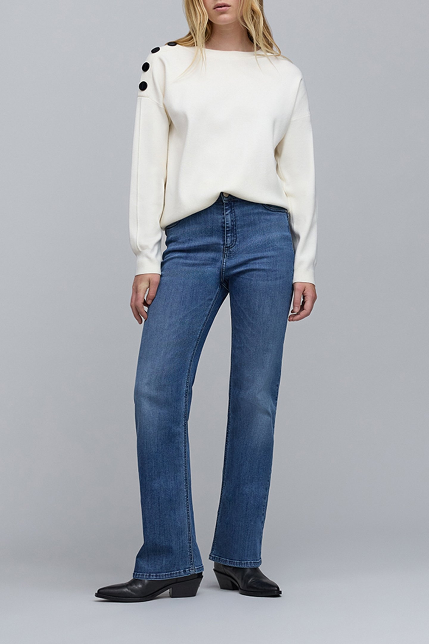 ECRU KNIT SWEATER SHOULDER BUTTONS 1