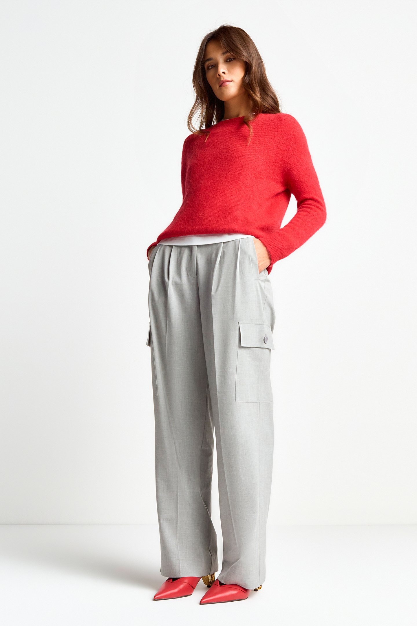 CARGO PANTS WITH PLEAT PEBBLE GREY 2