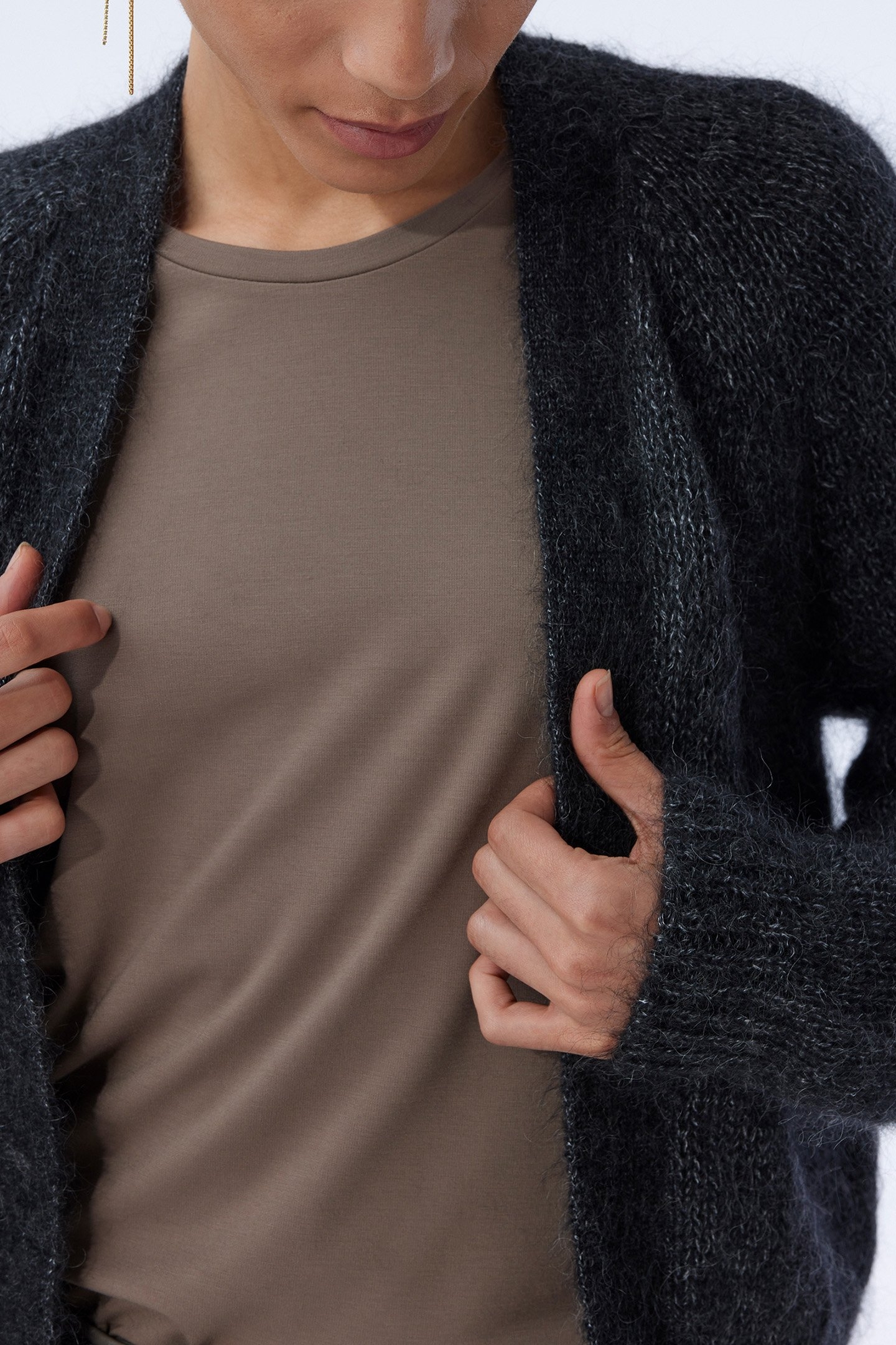 HAILEY CARDIGAN BLACK 6