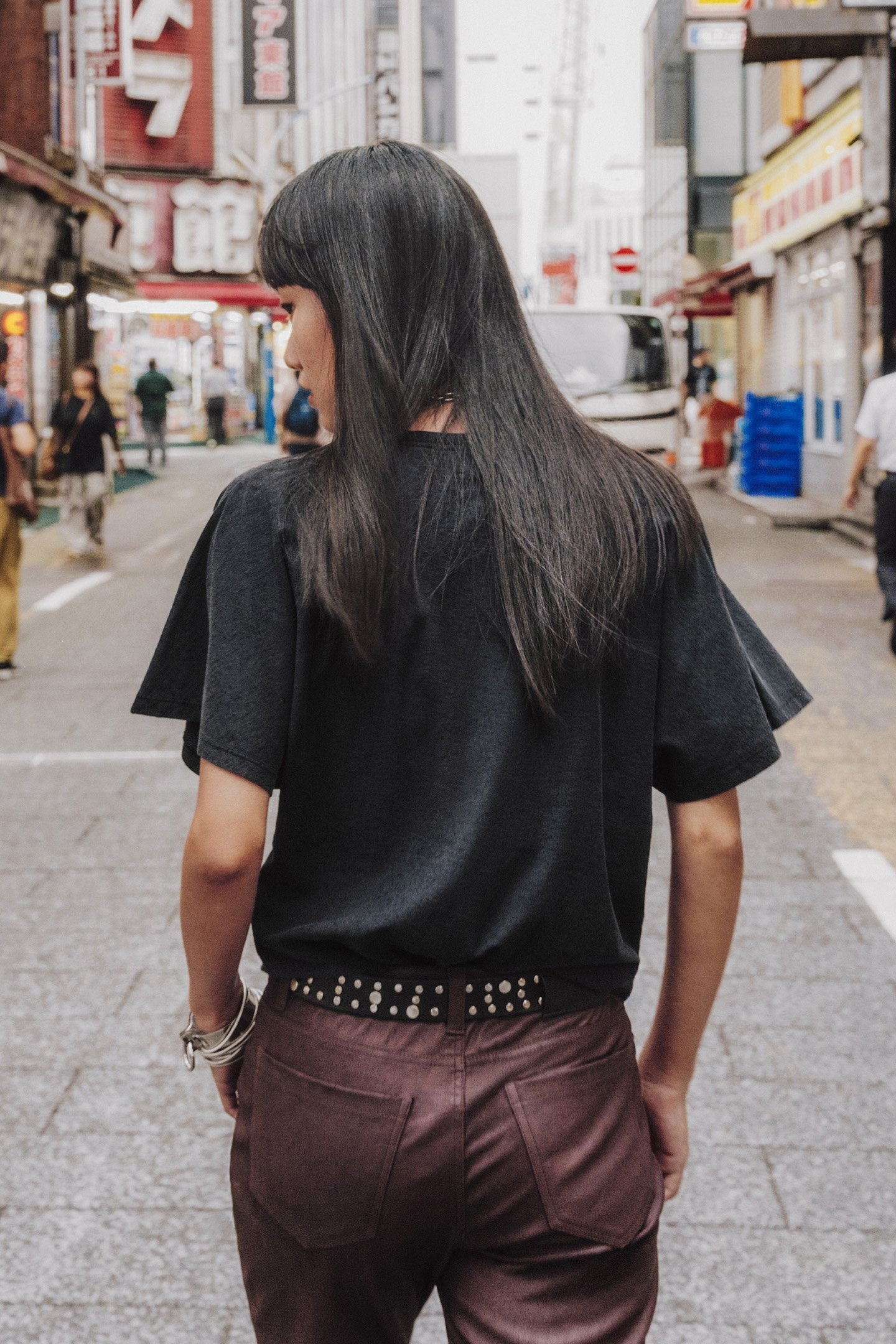 THE DARK EMBROIDERED HEMP BAT T-SHIRT 2