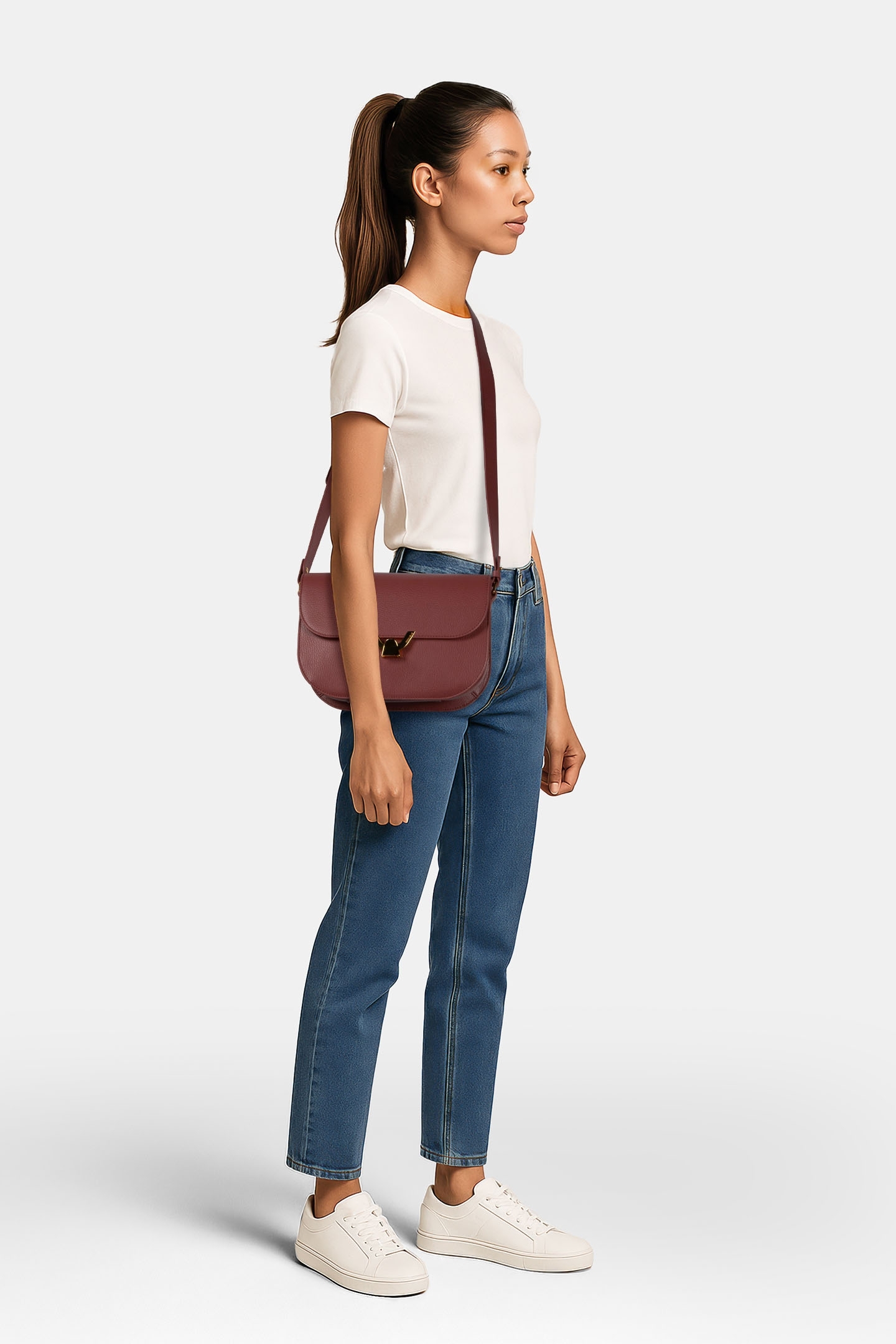 CROSS BODY BAG IN GRAINED LEATHER 1