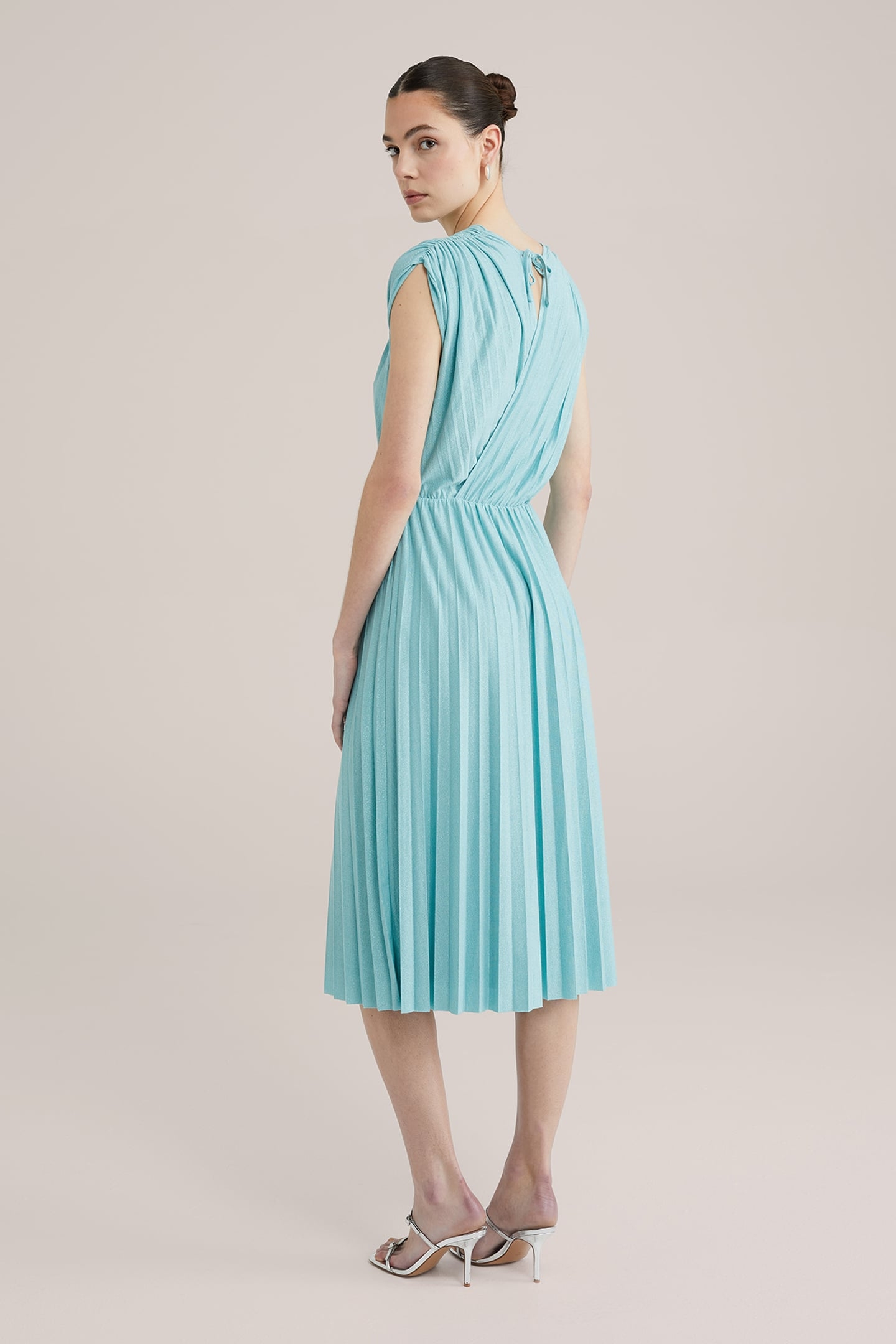 DRESS MID LENGTH ICE BLUE 2
