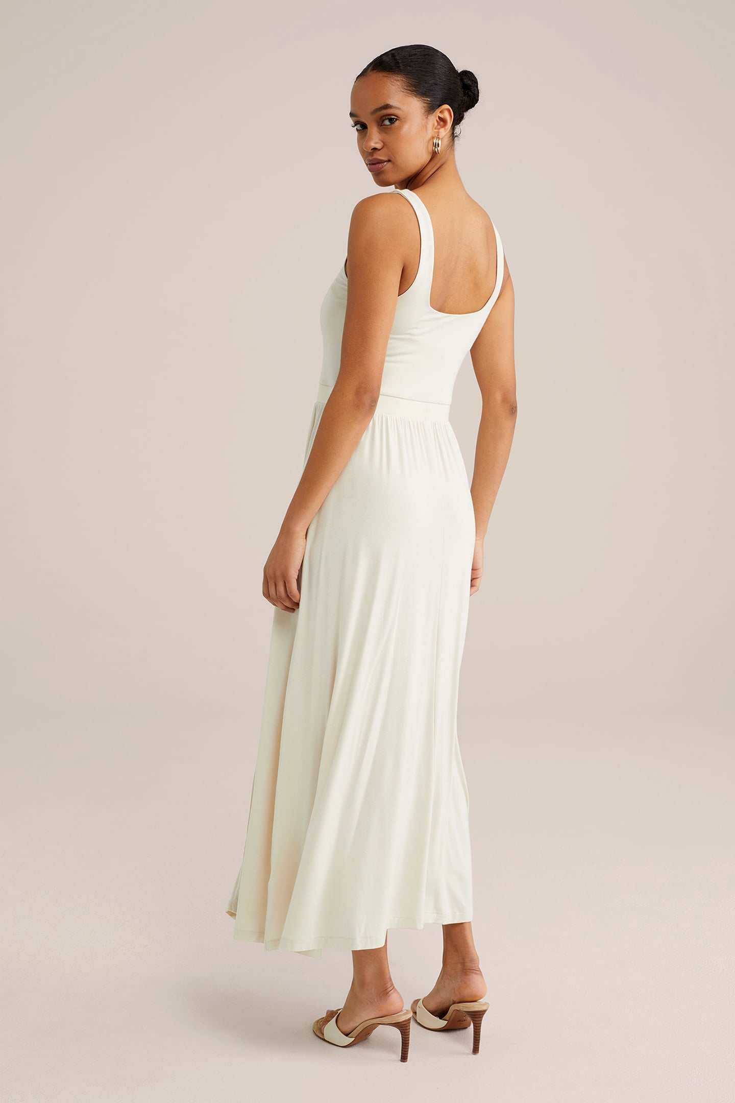 DRESS MID LENGTH BEIGE 2