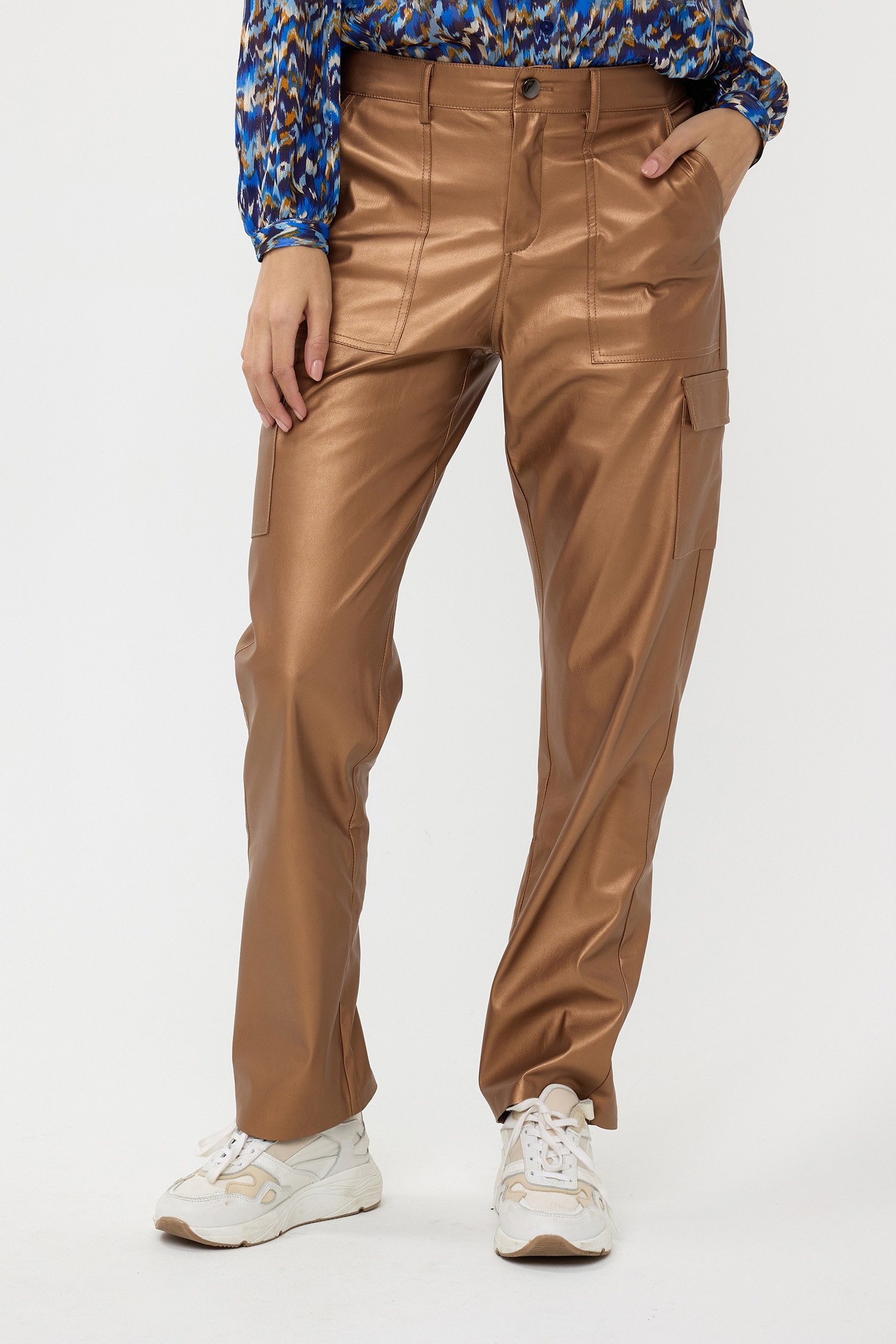 TROUSERS CARGO VEGAN LEATHER BRANDY 1